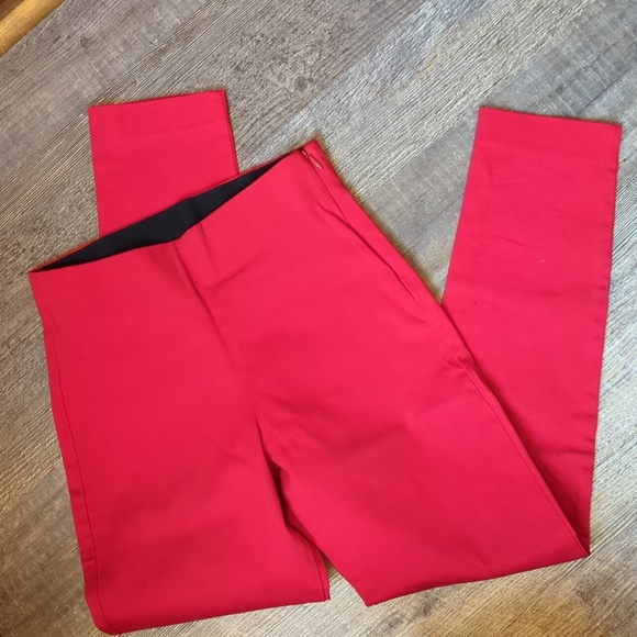 NWOT Old Navy Pixie Pants - Size 0 - Picture 1 of 7